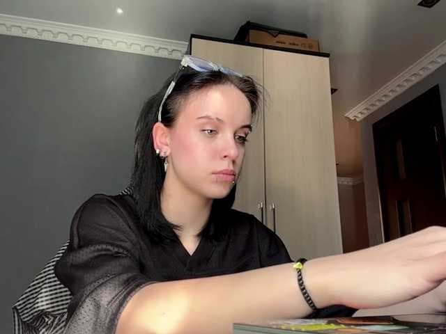 tootightwiththong live cam