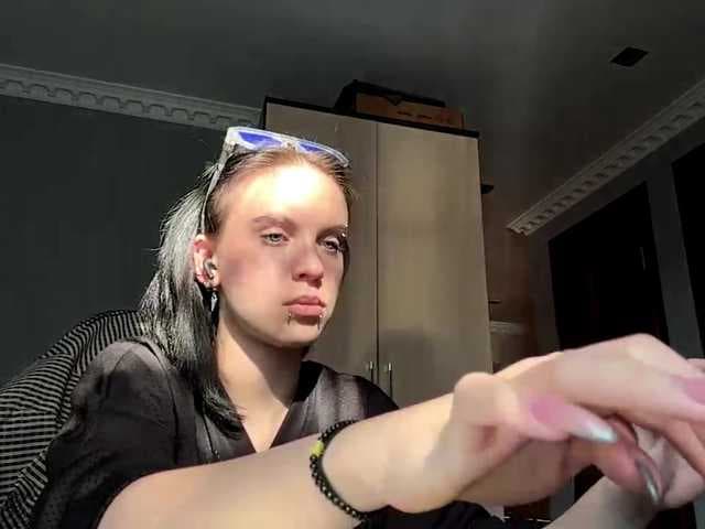 tootightwiththong live cam