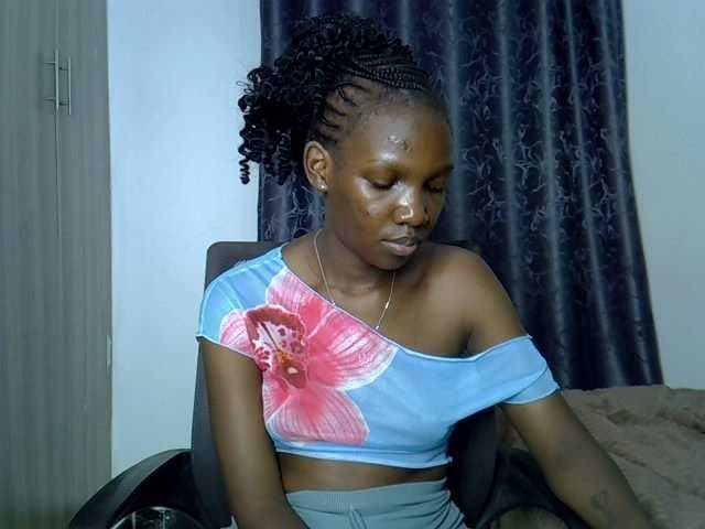 Prettydoll6 live cam