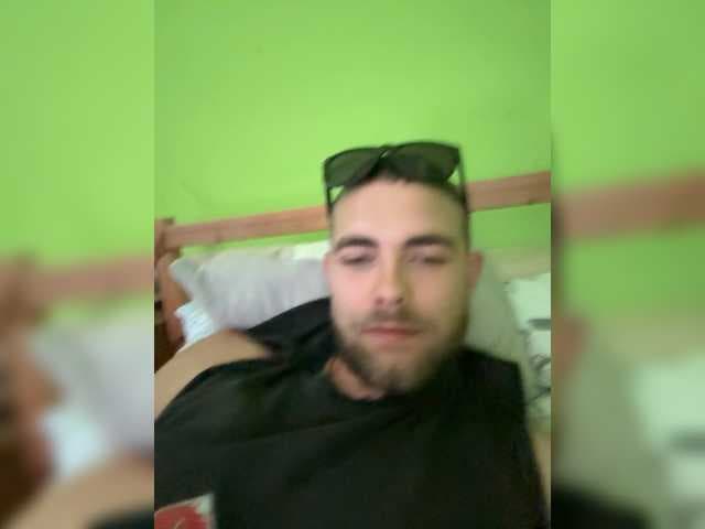 Fesak113 live cam