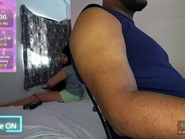 DiosaXBlack live cam