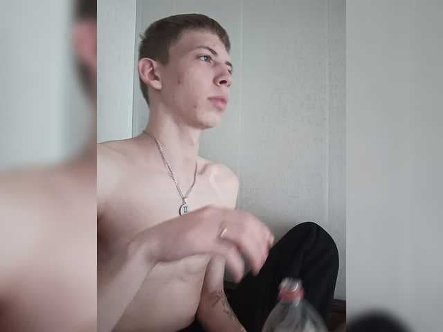 Twiks21 live cam