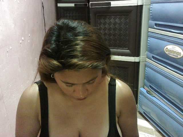 peenastyfame live cam