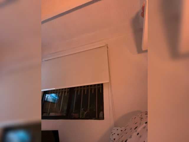 SallyeLeins live cam