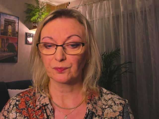 SoftVANESSA live cam