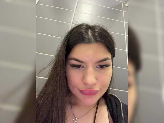 -MaybeBaby- live cam