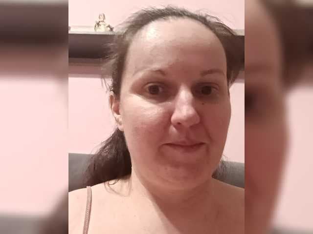 LadyAlma live cam on BongaCams