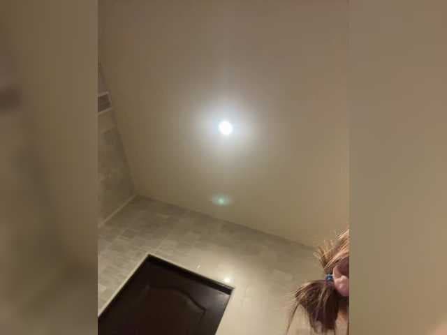 LittleDelora live cam