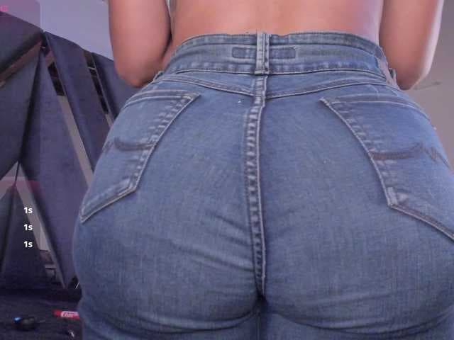 strong-girl live cam