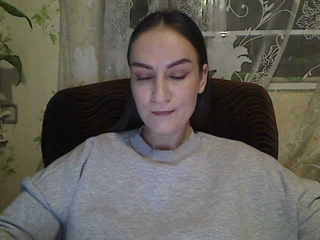 SerafimaArt live cam