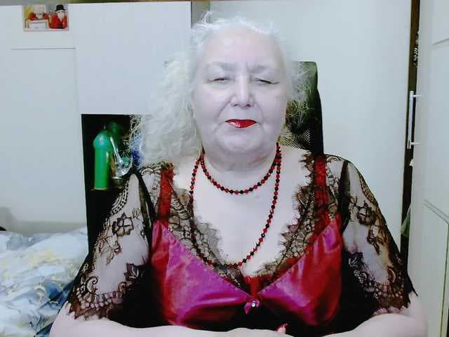 GrannyWants live cam