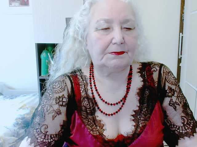 GrannyWants live cam