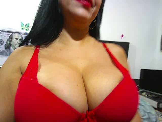 maryybeauty live cam on BongaCams