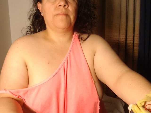 agathamiller live cam