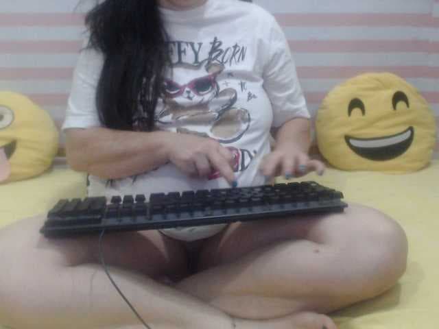 Seductivedirt live cam