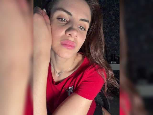 -EmilyJones- live cam