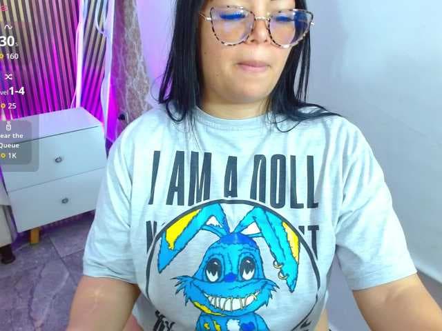 martina-tay live cam