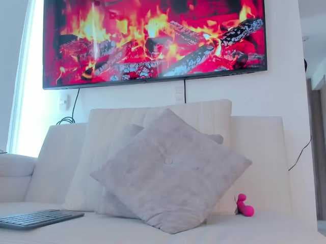 HannahDavis live cam on BongaCams