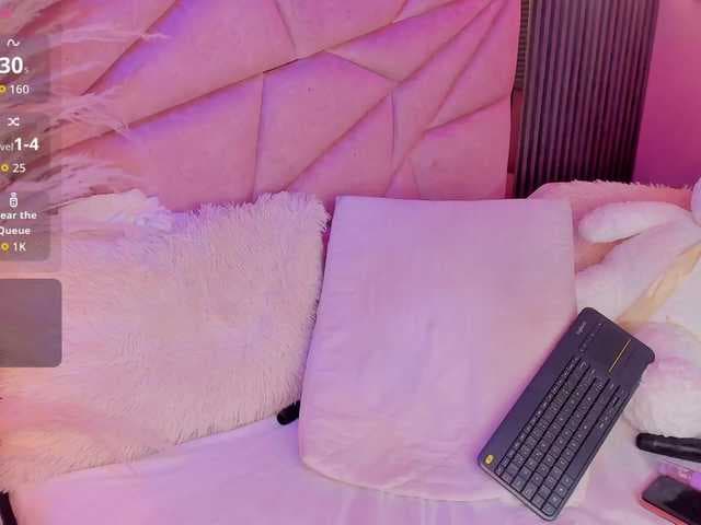 AlisseMiller live cam