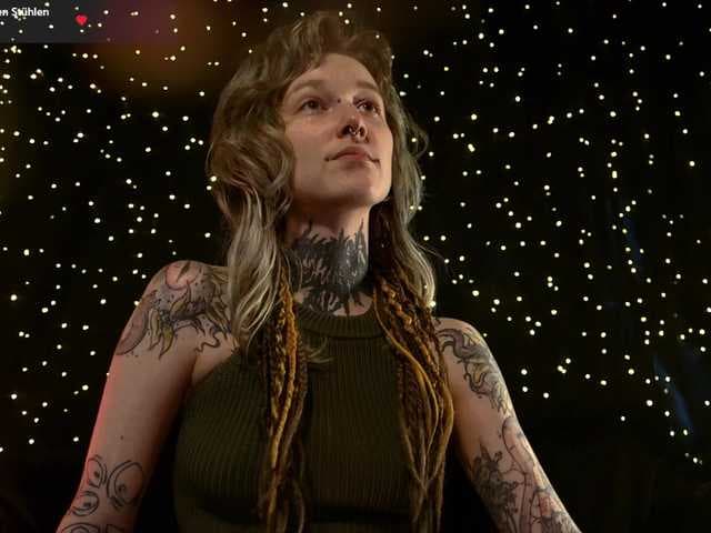 LittleSpaceMouse- live cam