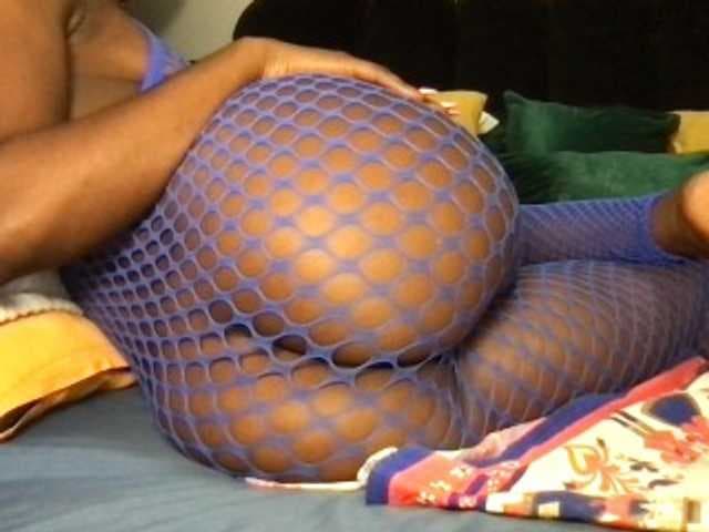 chocopetite live cam