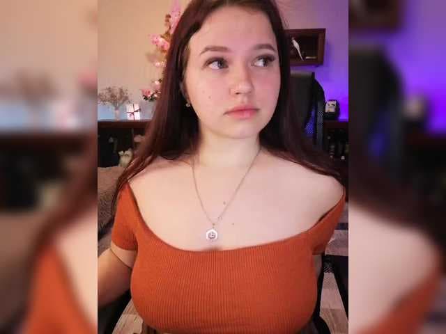 JuliaHesperaks live cam on BongaCams