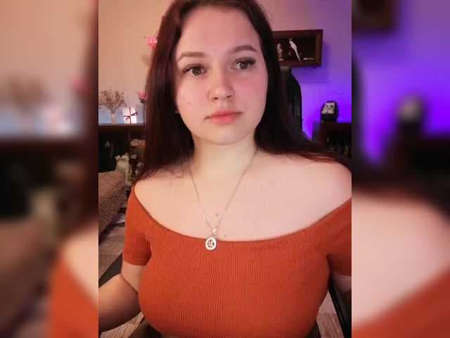 JuliaHesperaks live cam