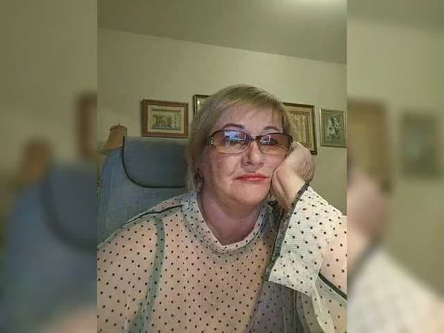 KarinkaSweet live cam