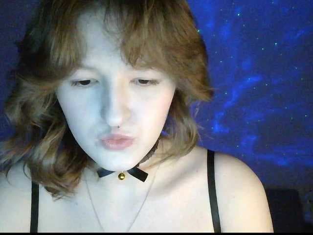 -Evmenida live cam on BongaCams