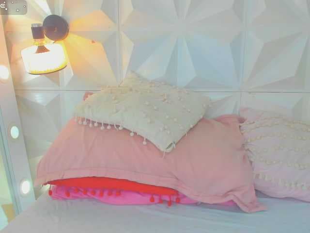 cutelatinaxxx live cam