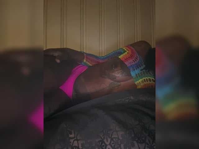 Karamelkandy69 live cam