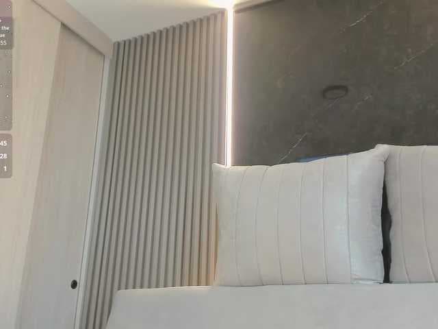 CarolineGrace live cam