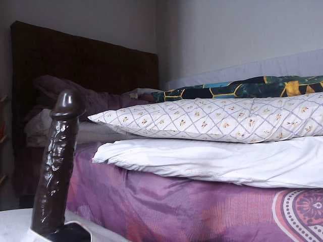 Sexygodess777 live cam