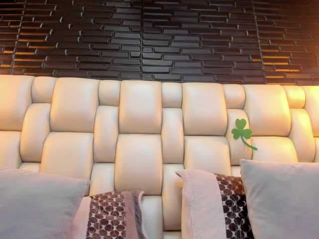 SaloHeaven live cam on BongaCams