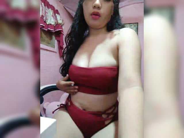 hornylittleprincess69 live cam
