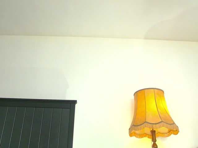 Yanira-Muslim live cam