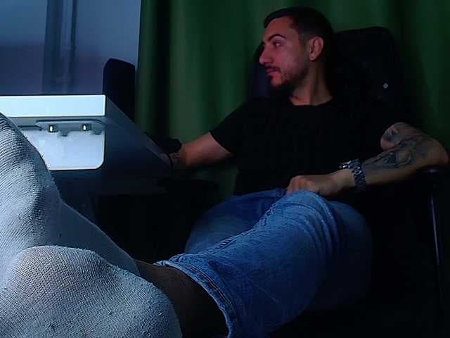 AndrewBanner live cam