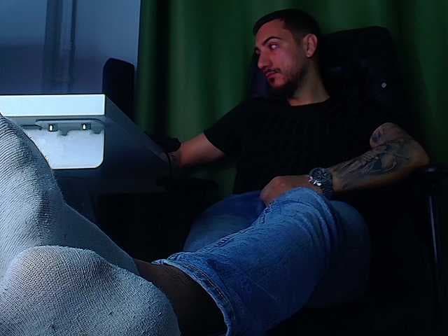 AndrewBanner live cam