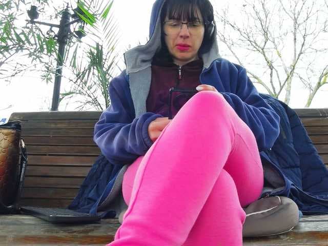 AnnBigLabia live cam