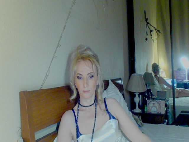 KatrinExcite live cam