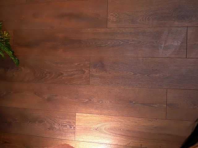 KairaAndrews live cam