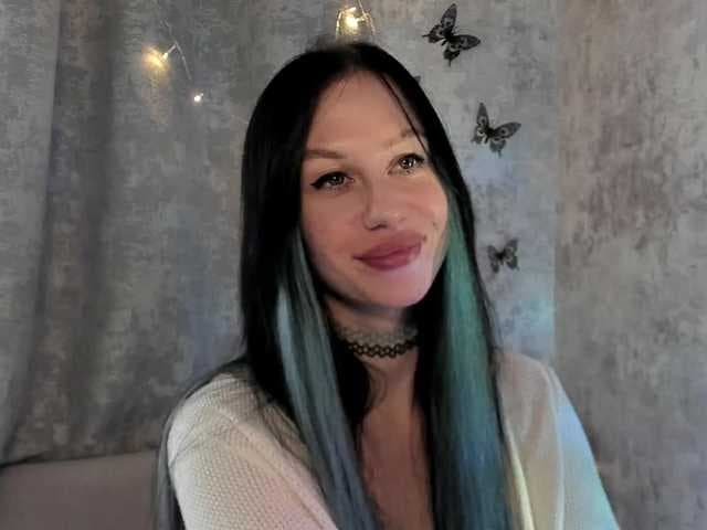 elenaaddiction live cam on BongaCams