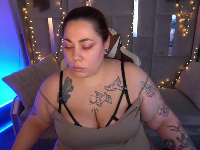 AmazonkaStarrr live cam