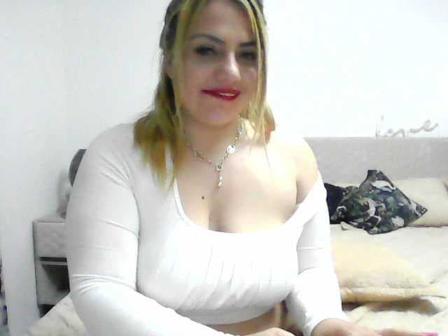 CrazyplesureAnna live cam