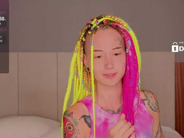 Ne_Sonia live cam on BongaCams