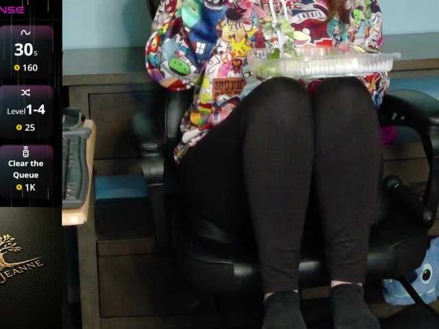 TreeJeanne live cam on BongaCams