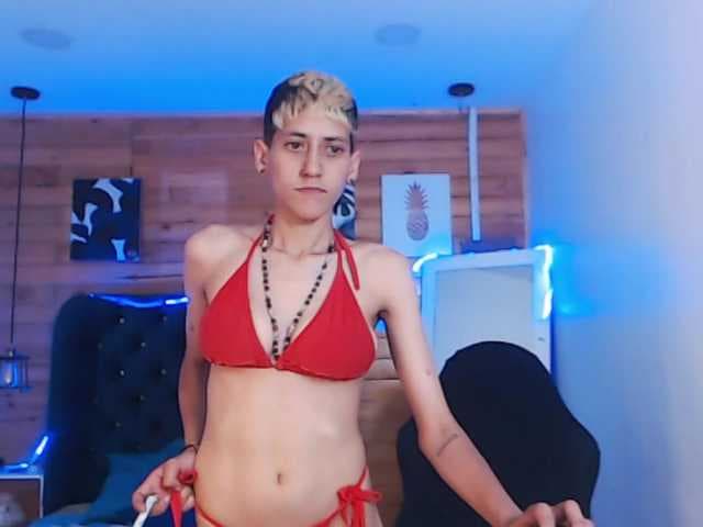 HottAlexxxa live cam