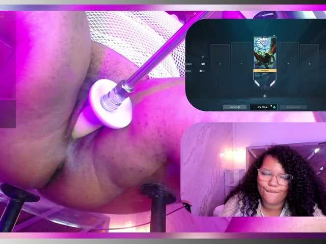 MhiaRey live cam on BongaCams