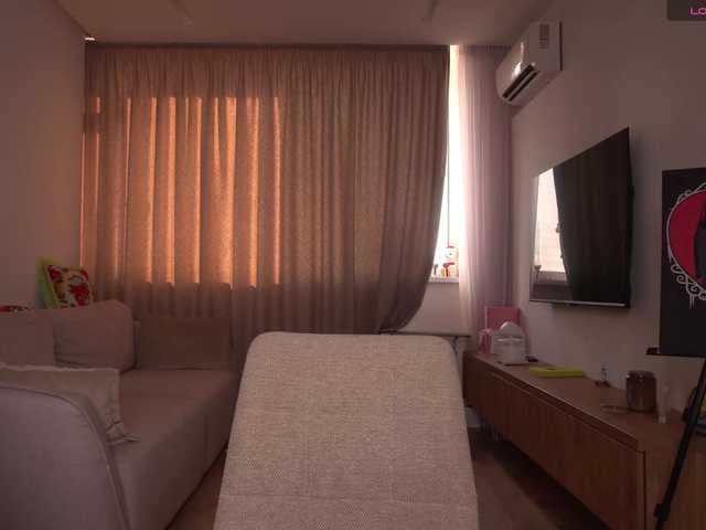 Adalin_Moore live cam