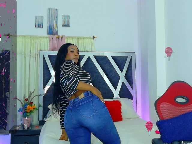 talianapalacios live cam